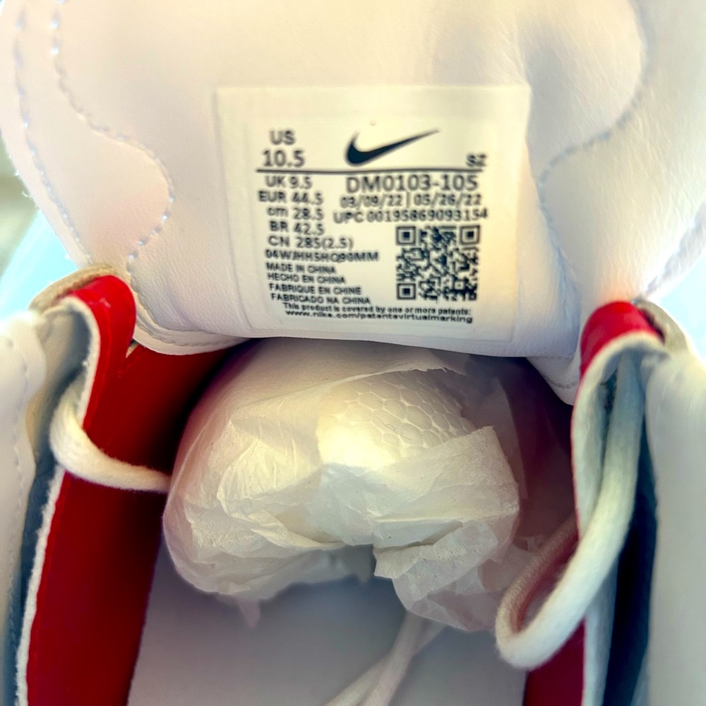 Brand new Nike Jordan ADG 4 golf shoes!!